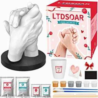 best-valentines-day-gifts-for-him-html-249418011f057cc7.gif