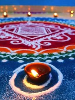 colorful-rangoli-2.jpg