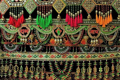 diwali-door-torans.jpg