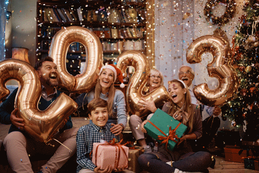 family-happy-new-year-wishes-html-55a9e208093c4ad8.gif